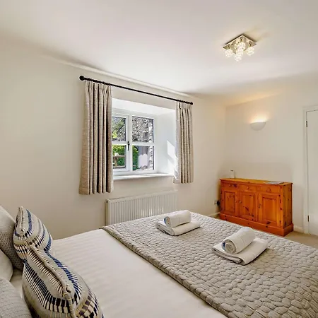 3 Bed In 82510 Holiday home