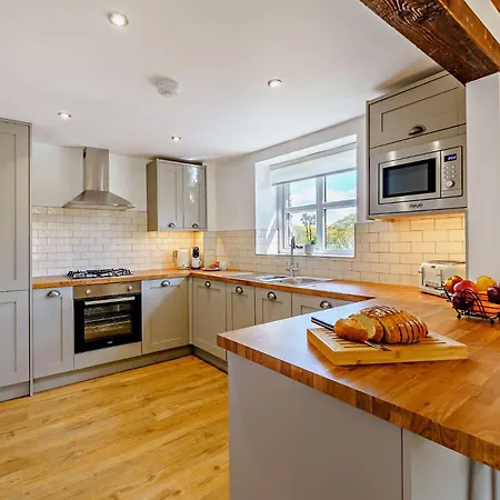 3 Bed In 82510 Holiday home Coniston